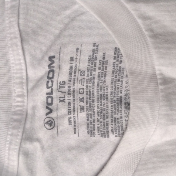 Men's volcom long sleeve t-shirt XL " like new" - Picture 4 of 4